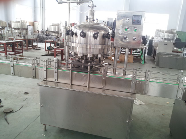 易拉罐飲料灌裝生產線如何使用、保養和安裝